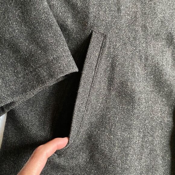 J. Crew Wool Coat Jacket Gray Button Front Lined Mens Size Large Professional - Picture 4 of 11